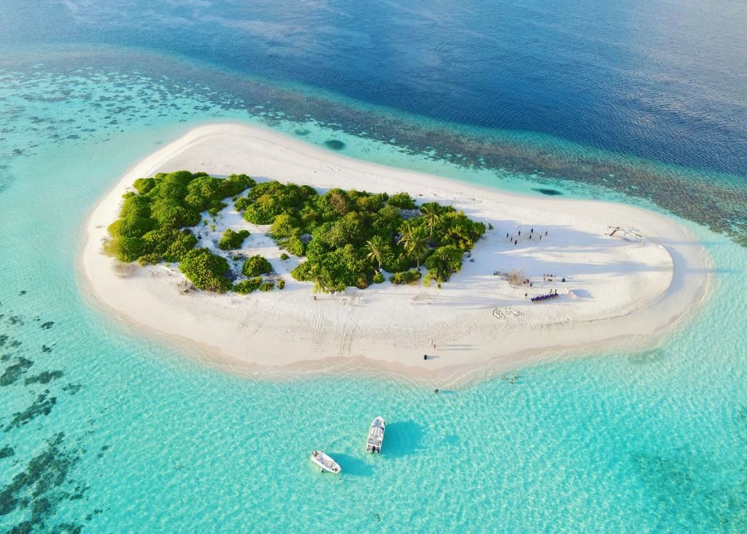 Local Island Hopping in the Maldives