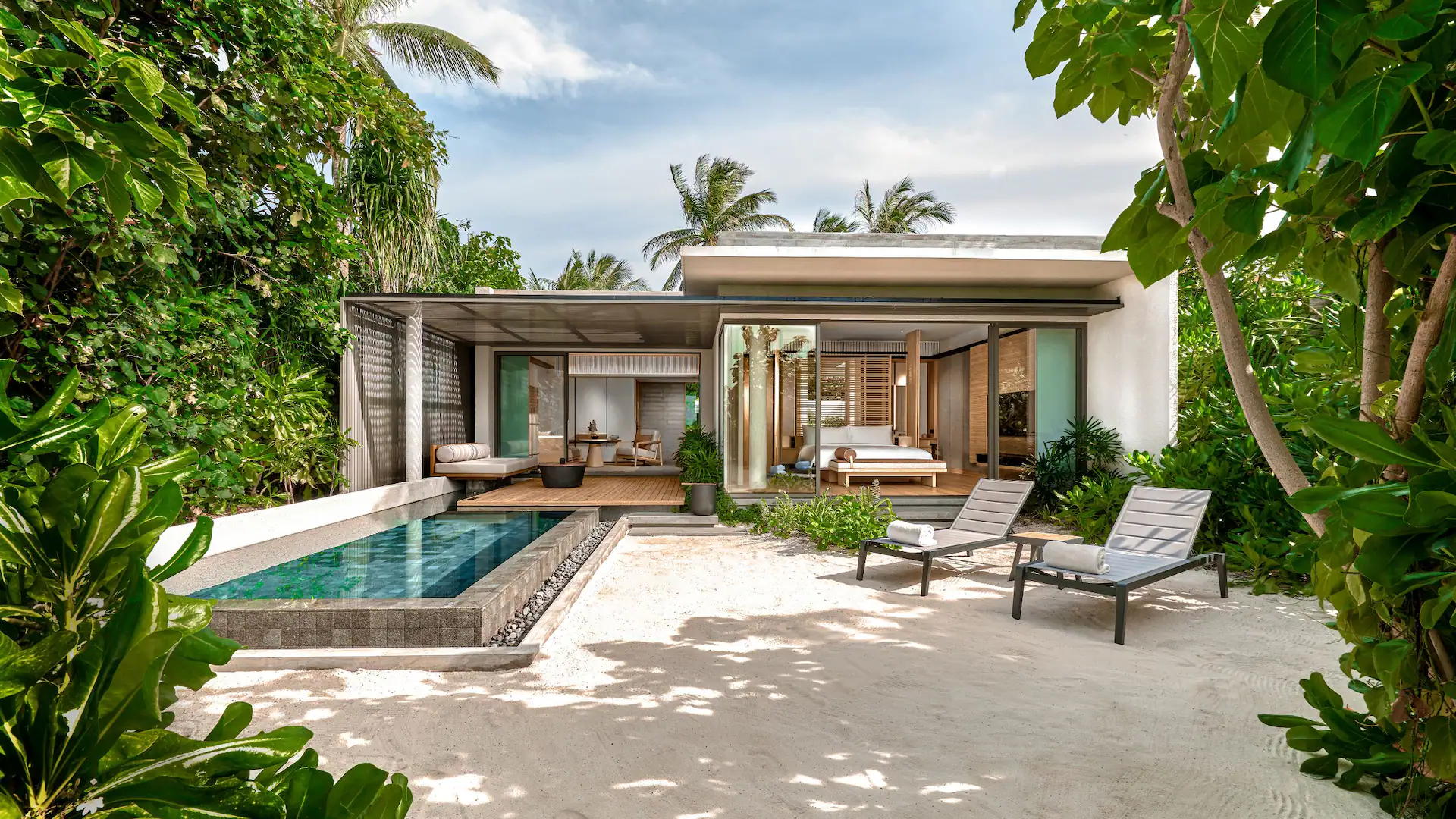 Beach villa and private pool at Alila Kothaifaru