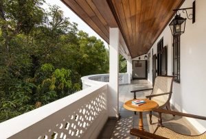 Balcony overlooking the garden at Jetwing Mahesa Bhawan, Jaffna
