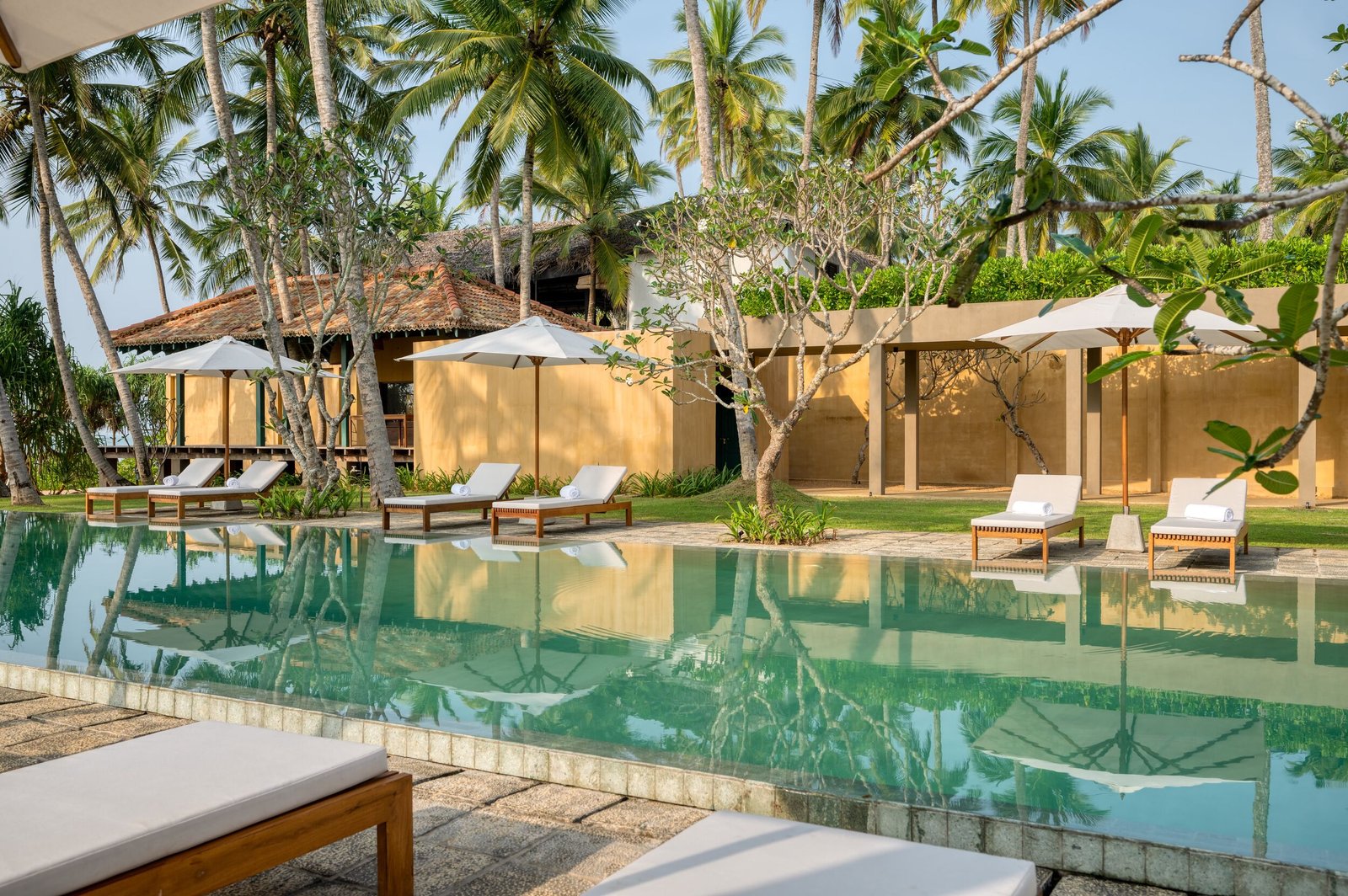 Pool and cabanas at Kayaam House, Tangalle
