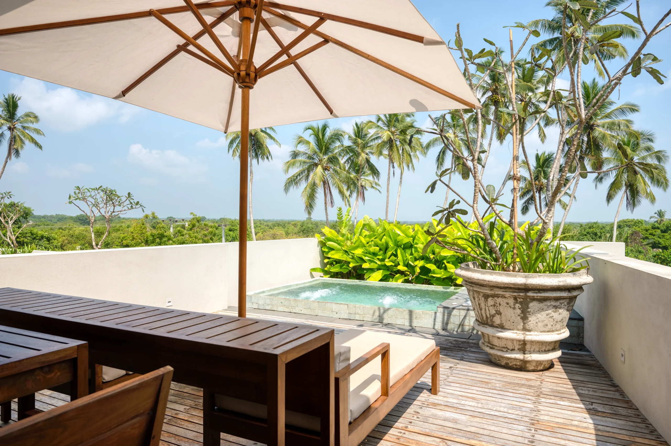 Terrace with sea views at Kayaam House, Tangalle