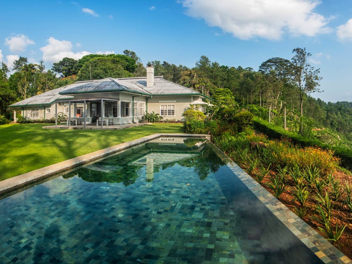 Colonial bungalow, pool and garden at Nine Skies, Ella
