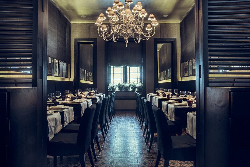 Dining room at Paradise Road Tintagel Colombo